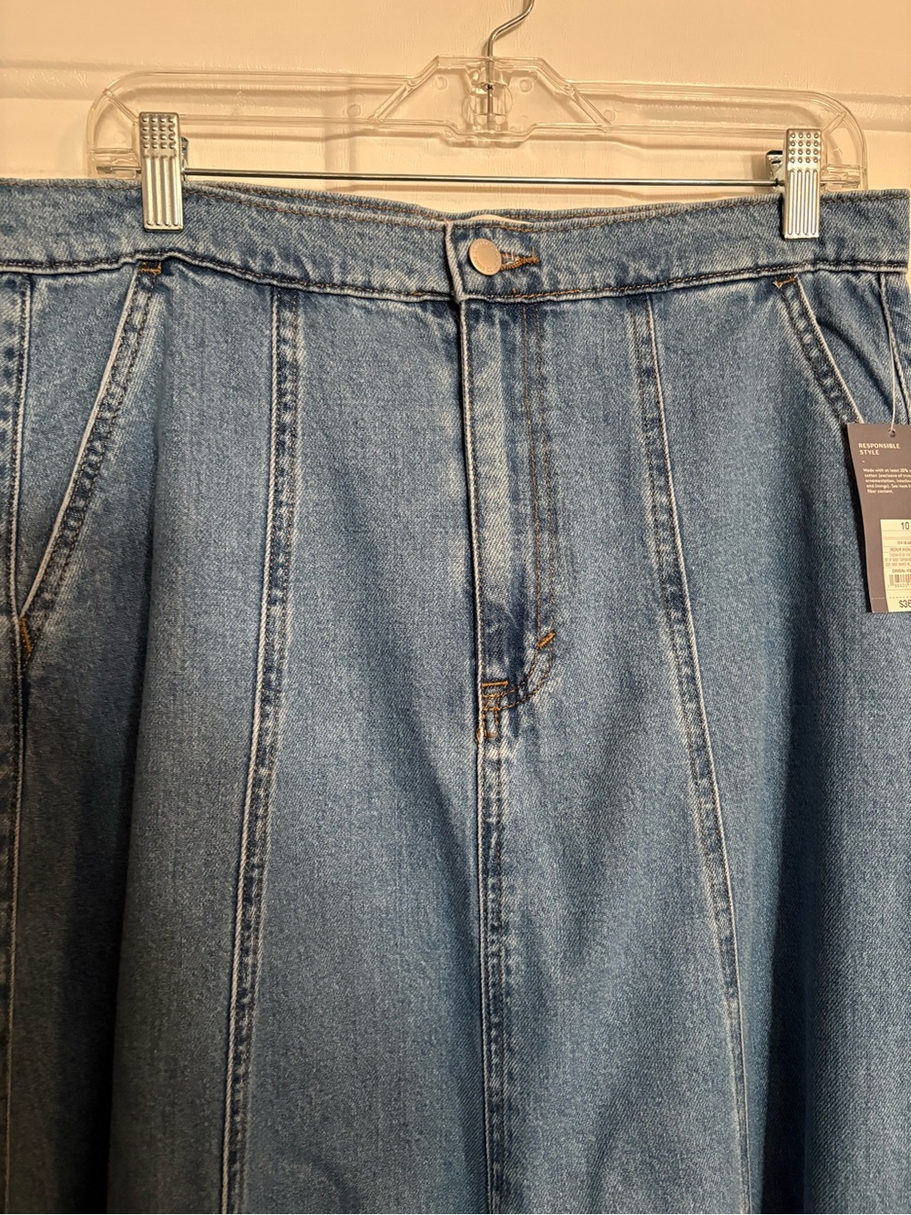 Universal Threads NWT Classic Blue Denim Maxi Skirt - Timeless A-Line Design 10 - Picture 3 of 13